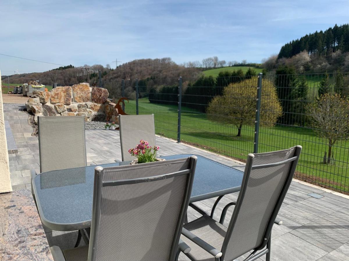 Apartment Hof Goerrespesch-ferien Im Herzen Der Schneifel Schlausenbach